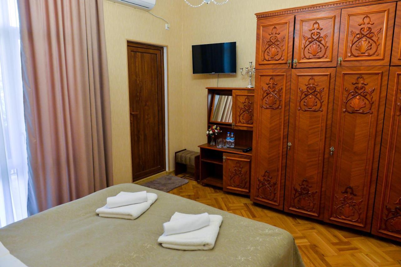 Gold Guest House 库塔伊西 外观 照片